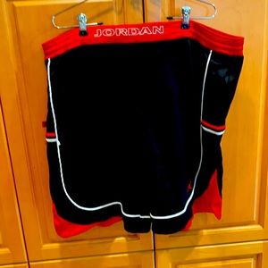 Men’s Large Jordan basketball shorts